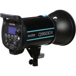 Студийная вспышка Godox QS600II