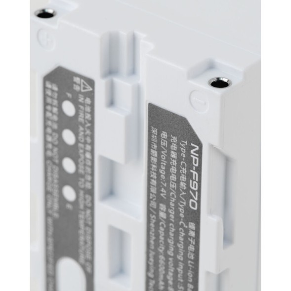 Аккумулятор для LED света Viltrox NP-F970 с USB портом (6600mAh)