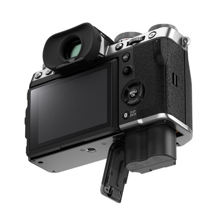 Камера FUJIFILM X-T5 XF 18-55mm silver kit