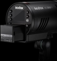 Автономная вспышка Godox AD300Pro