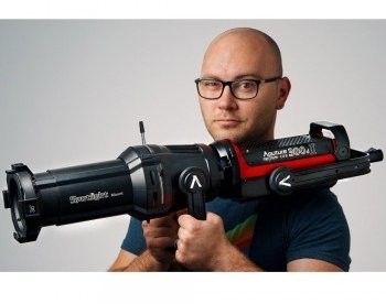 Модификатор света Aputure Spotlight Mount Set with 36° Lens