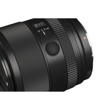 Обʼєктив Viltrox AF 90mm f/2.2 EVO для Sony (APS-C)