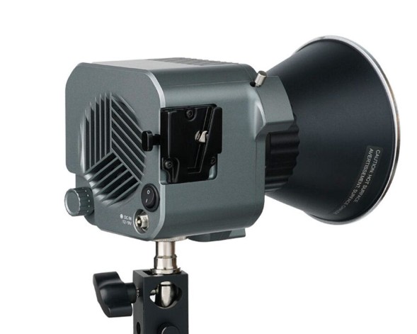 Aputure Amaran COB 60D (снято с производства)