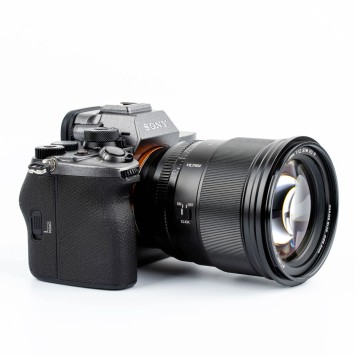 Обʼєктив Viltrox AF 75mm f/1.2 Pro E для Sony (APS-C)