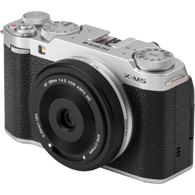 Обʼєктив Viltrox AF 28mm f/4.5 XF для Fujifilm