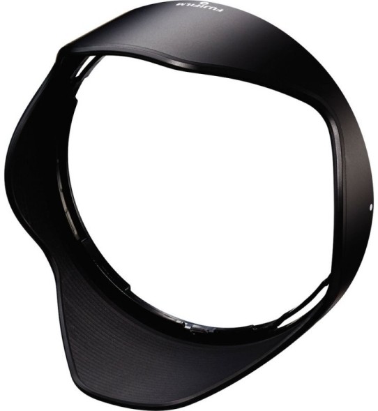 Объектив FUJIFILM XF 18-135mm f/3.5-5.6 R LM OIS WR