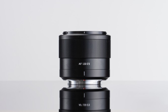 Обʼєктив TTArtisan AF 23mm f/1.8 E для Sony (APS-C)