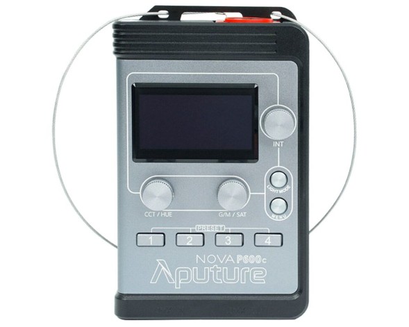 LED панель Aputure Nova P600C Kit with Case