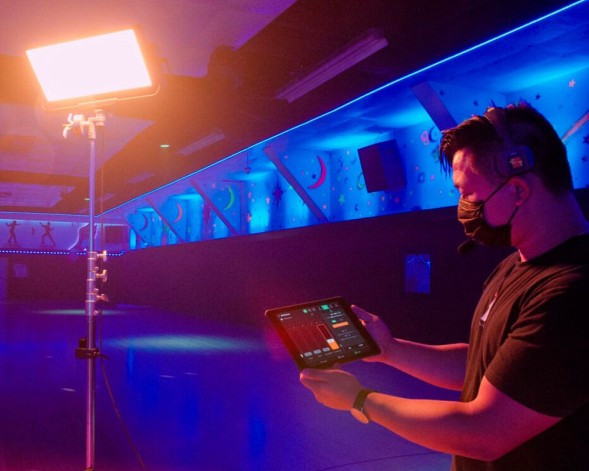 LED панель Aputure Nova P600C Kit with Case