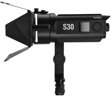 Фокусований LED-моноблок Godox S30 5600K