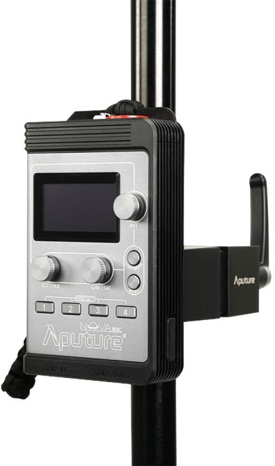 LED панель Aputure NOVA P300c із кейсом