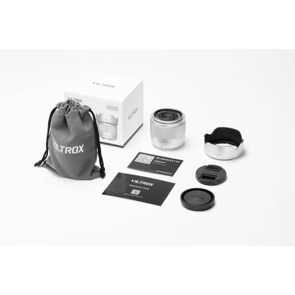 Объектив Viltrox AF 25mm f/1.7 Air XF для Fujifilm (Silver)