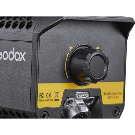 Постоянный LED-свет Godox S60 фокусируемый