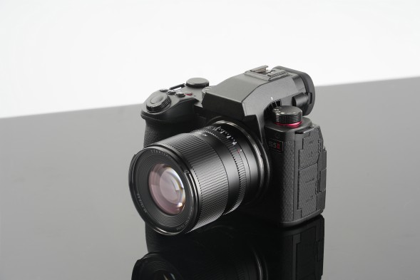 Объектив TTArtisan 75mm f/2 для L-Mount