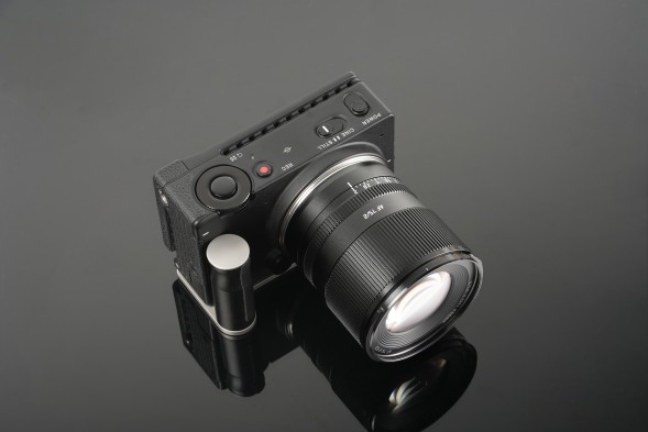 Объектив TTArtisan 75mm f/2 для L-Mount