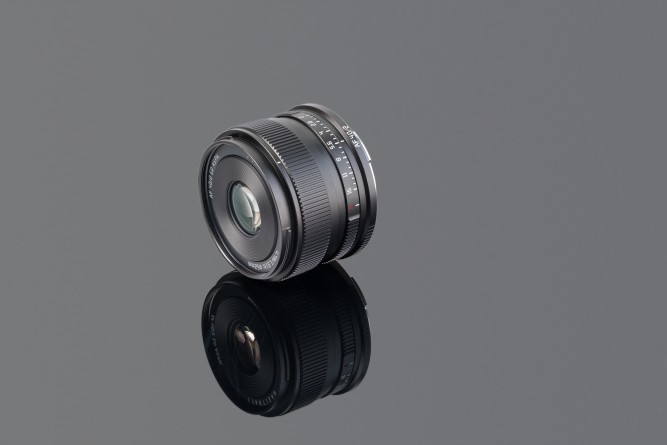 Обʼєктив TTArtisan AF 40mm f/2 для L-Mount