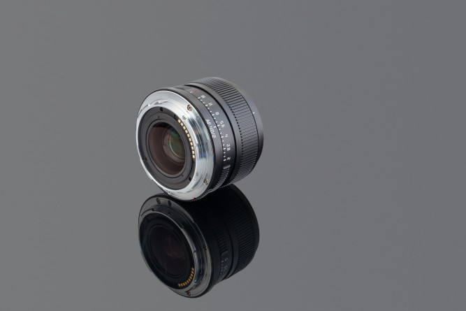 Обʼєктив TTArtisan AF 40mm f/2 для L-Mount