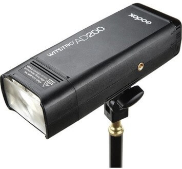 Акумуляторний спалах Godox AD200