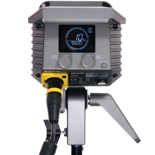 Aputure Amaran 100x (снято с производства)