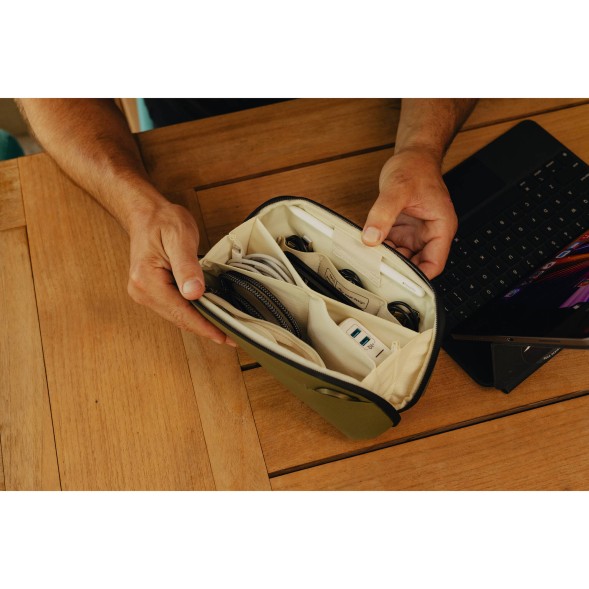 Сумка Peak Design Tech Pouch Small Kelp