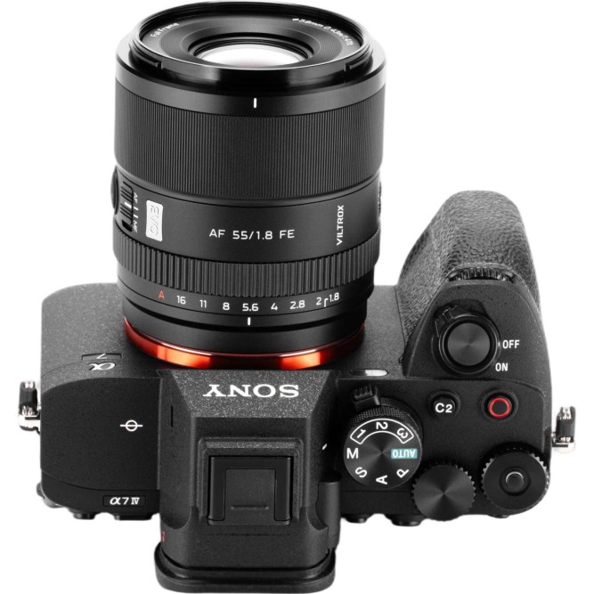 Обʼєктив Viltrox AF 55mm f/1.8 EVO FE для Sony