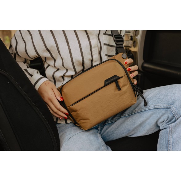 Сумка Peak Design Everyday Sling 3L Coyote