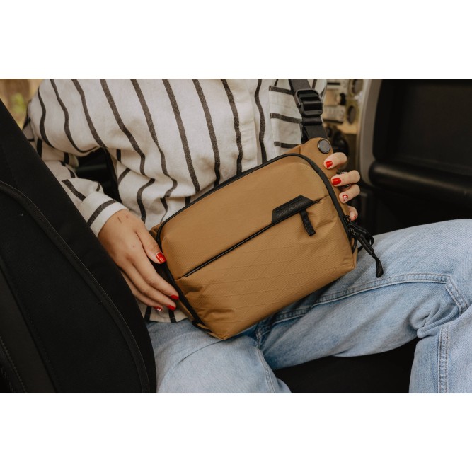 Сумка Peak Design Everyday Sling 3L Coyote