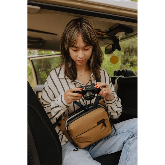 Сумка Peak Design Everyday Sling 3L Coyote