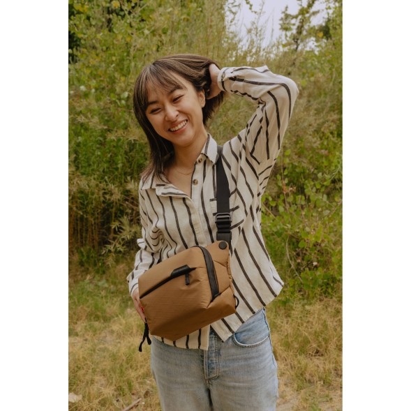 Сумка Peak Design Everyday Sling 3L Coyote