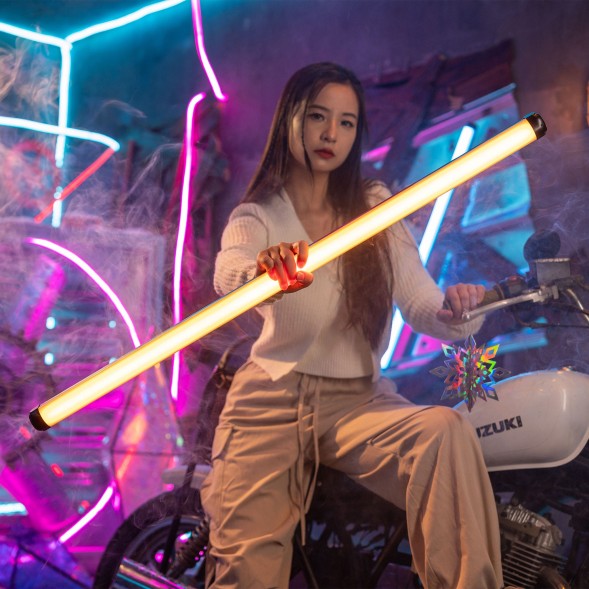 Набор из двух LED жезлов Viltrox K90