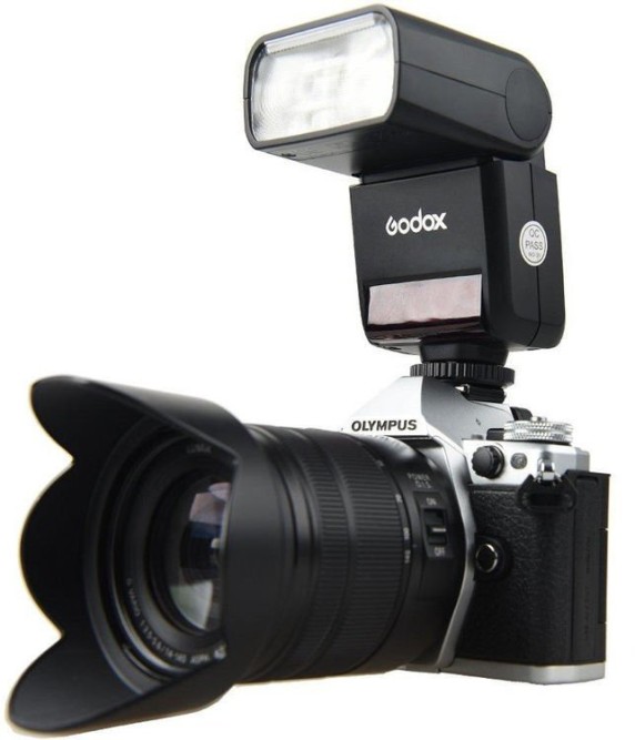 Компактний спалах Godox TT350O для Olympus та Panasonic (знято з виробництва)