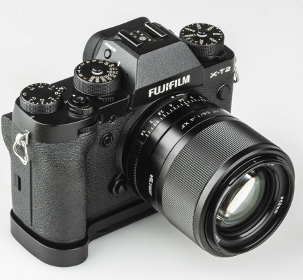 Обʼєктив Viltrox AF 56mm f/1.4 XF для Fujifilm X (Black)