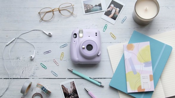 Фотокамера моментальной печати Fujifilm INSTAX Mini 11 Lilac Purple (снято с производства)
