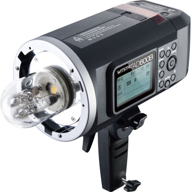 Акумуляторний спалах Godox AD600B