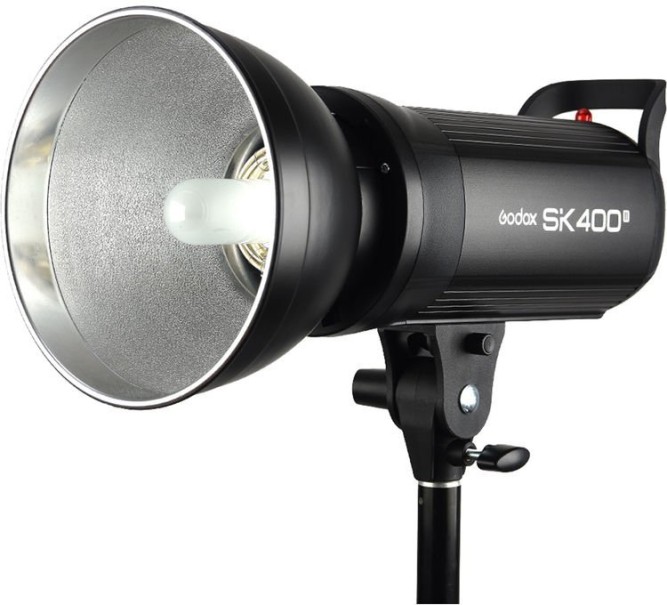 Студійний спалах Godox SK400II