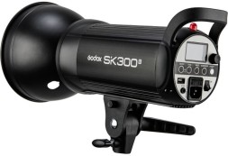Студийная вспышка Godox SK300II