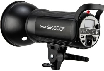 Студійний спалах Godox SK300II