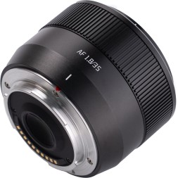 Объектив TTArtisan AF 35mm f/1.8 II X для Fujifilm