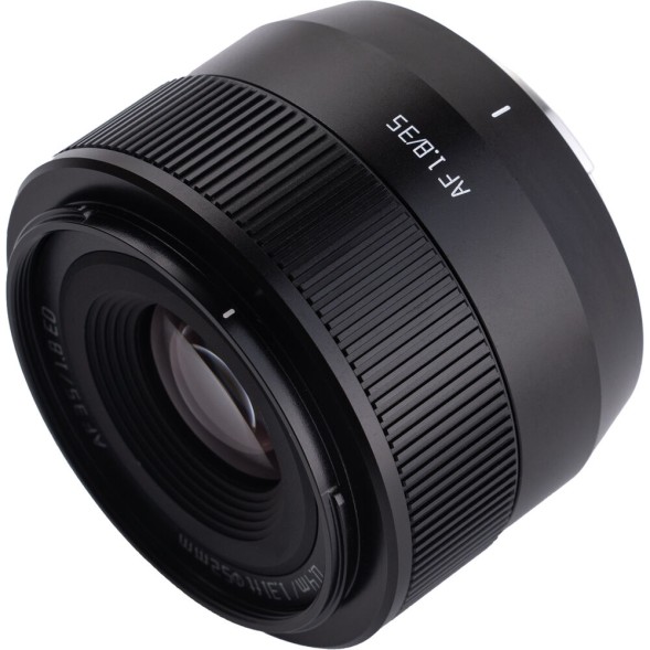 Объектив TTArtisan AF 35mm f/1.8 II X для Fujifilm